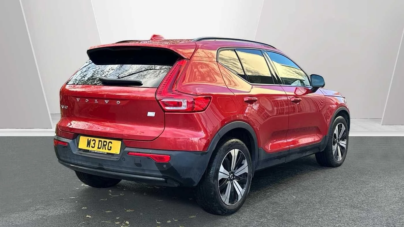 Volvo XC40 Recharge Image 2