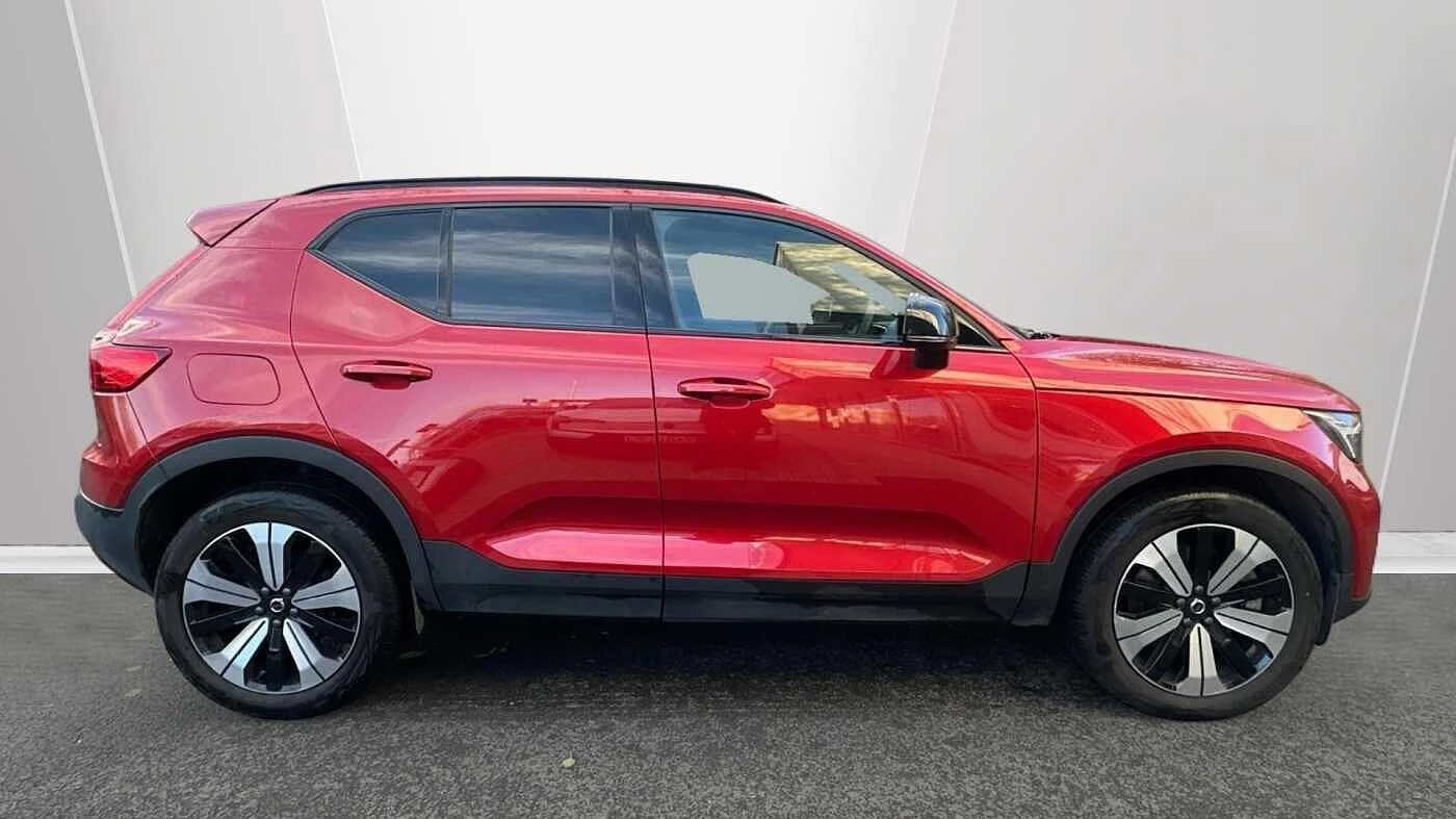 Volvo XC40 Recharge Image 3