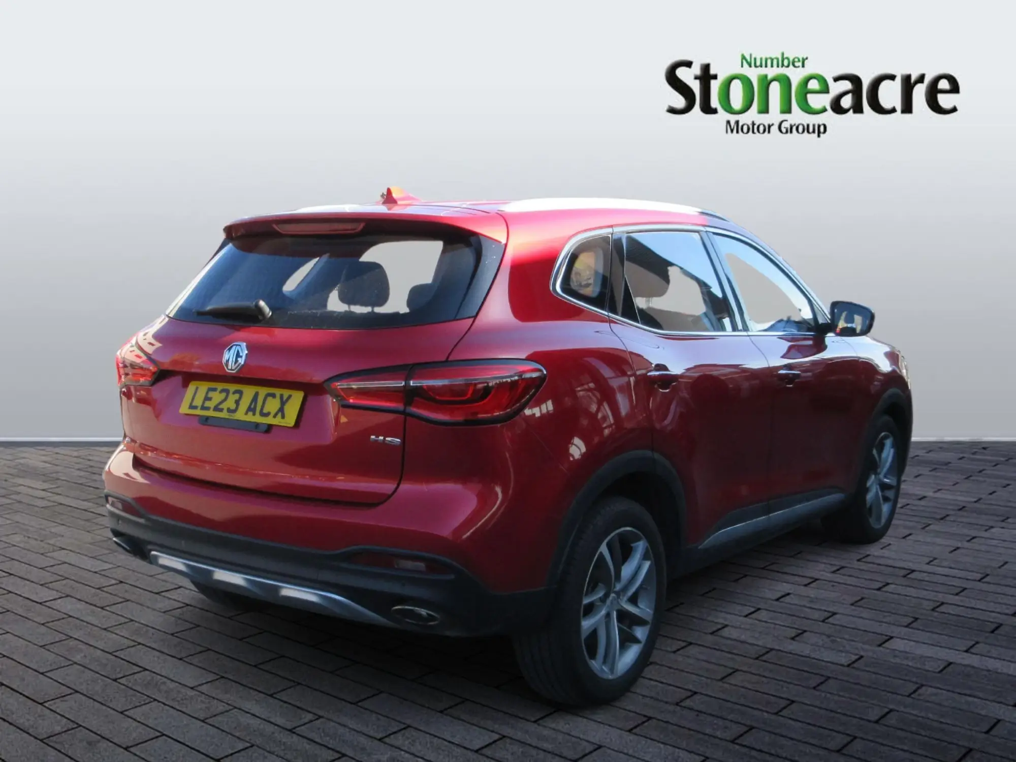 MG HS 1.5 T-GDI Excite 5dr DCT LE23ACX Image 3