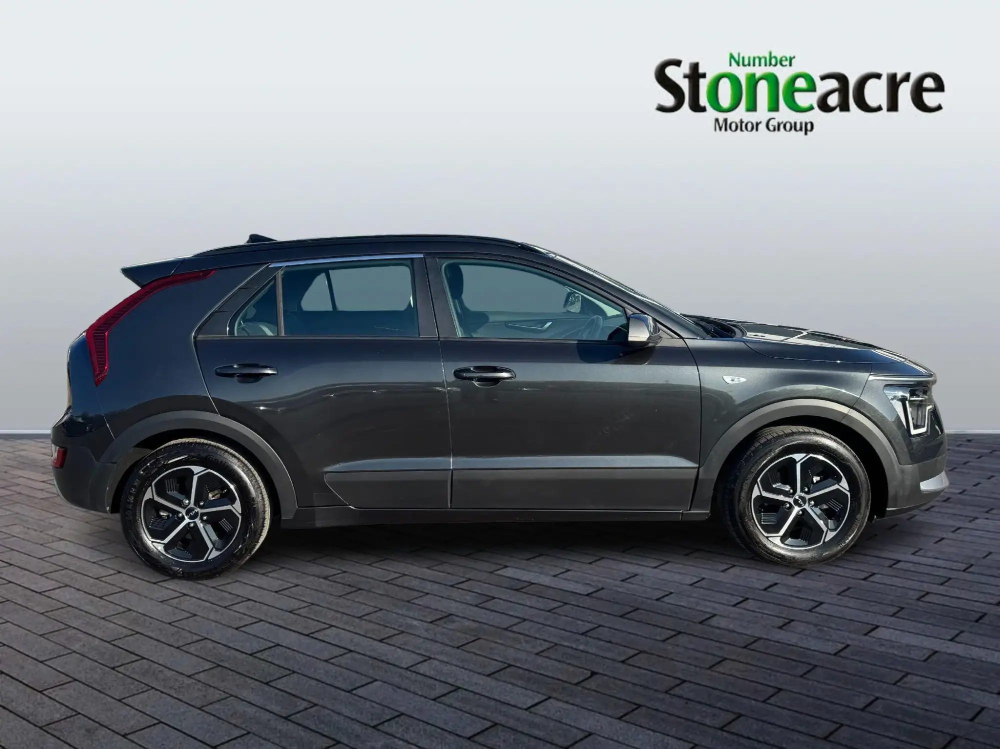 Kia Niro 1.6h GDi 2 DCT Euro 6 (s/s) 5dr DA72TVO Image 2