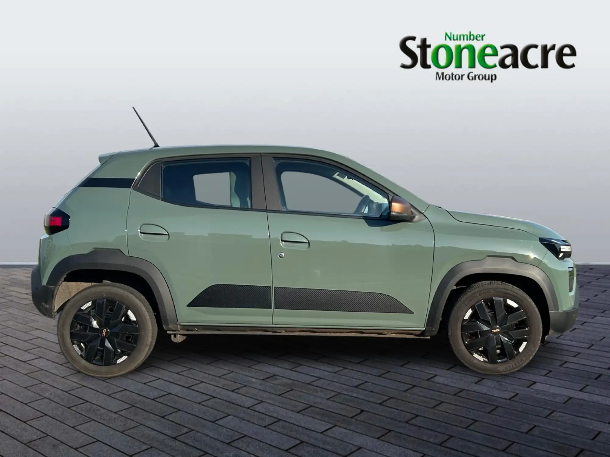 Dacia Spring 65 26.8kWh EXTREME Auto 5dr DE75GGA Image 2