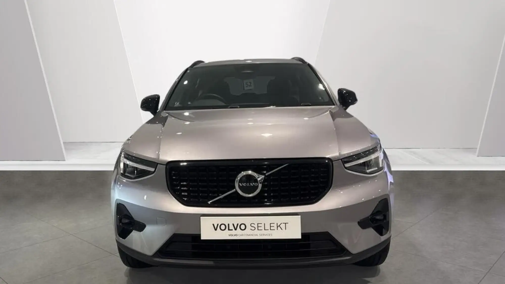 Volvo XC40 Image 3