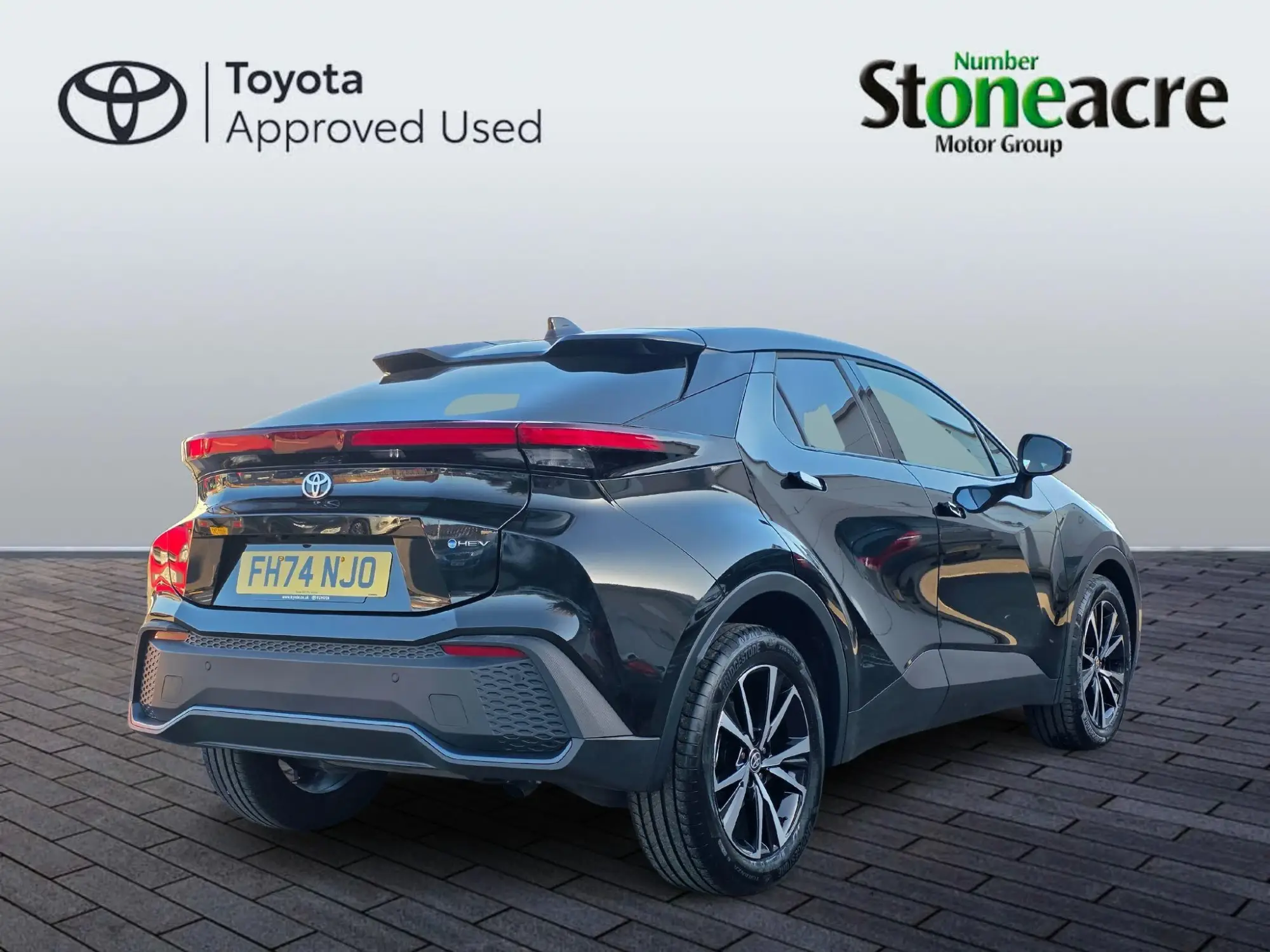 Toyota C-HR Self-Charging Hybrid Image 2