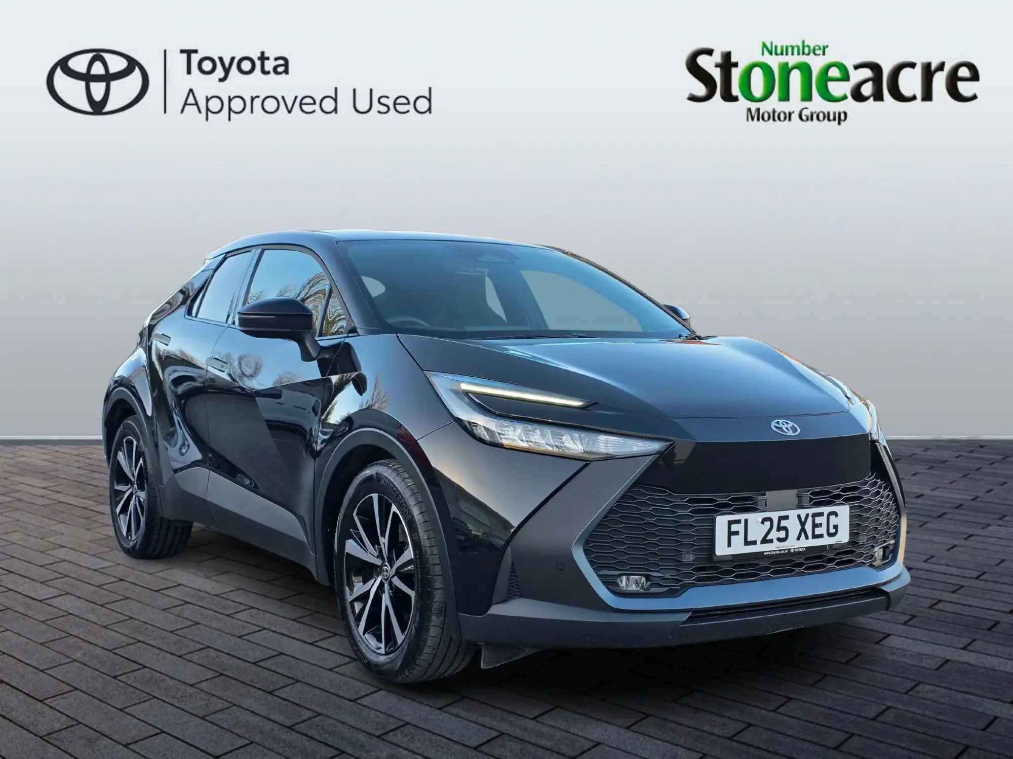 Toyota C-HR Self-Charging Hybrid Image 1