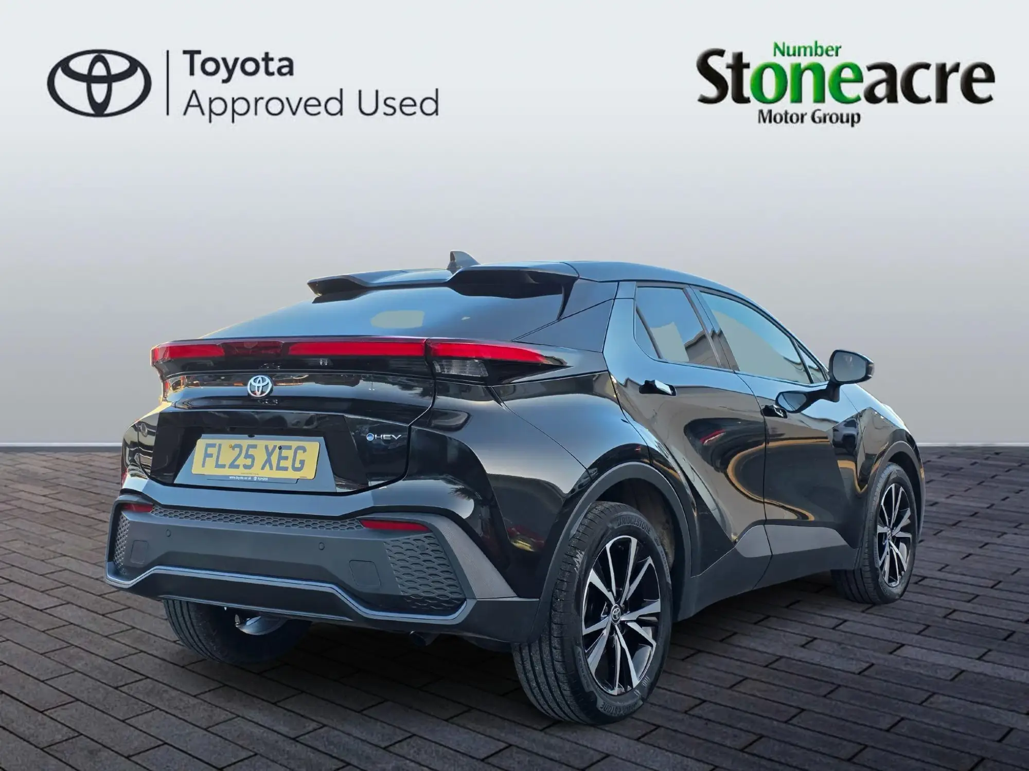 Toyota C-HR Self-Charging Hybrid Image 2