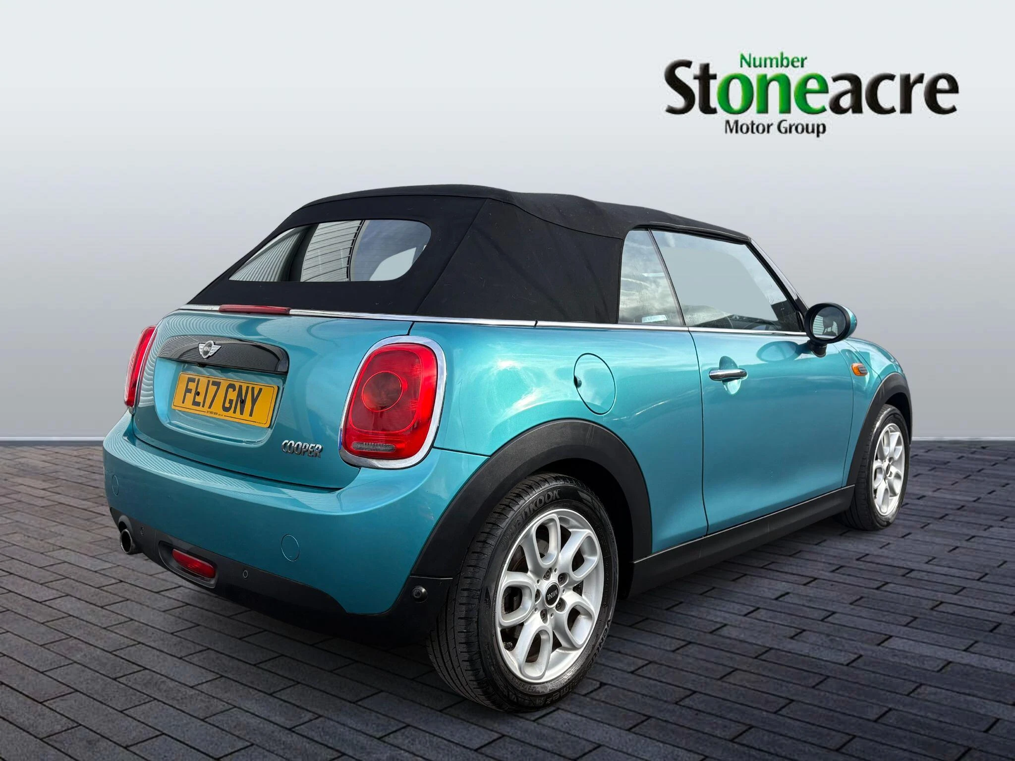 MINI Convertible 1.5 Cooper Euro 6 (s/s) 2dr FL17GNY Image 3