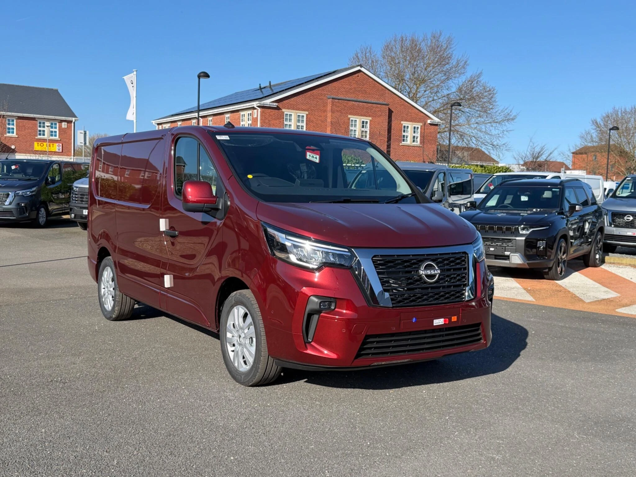 Nissan Primastar 2.0 dCi 30 Tekna L1 Euro 6 (s/s) 5dr Image 1