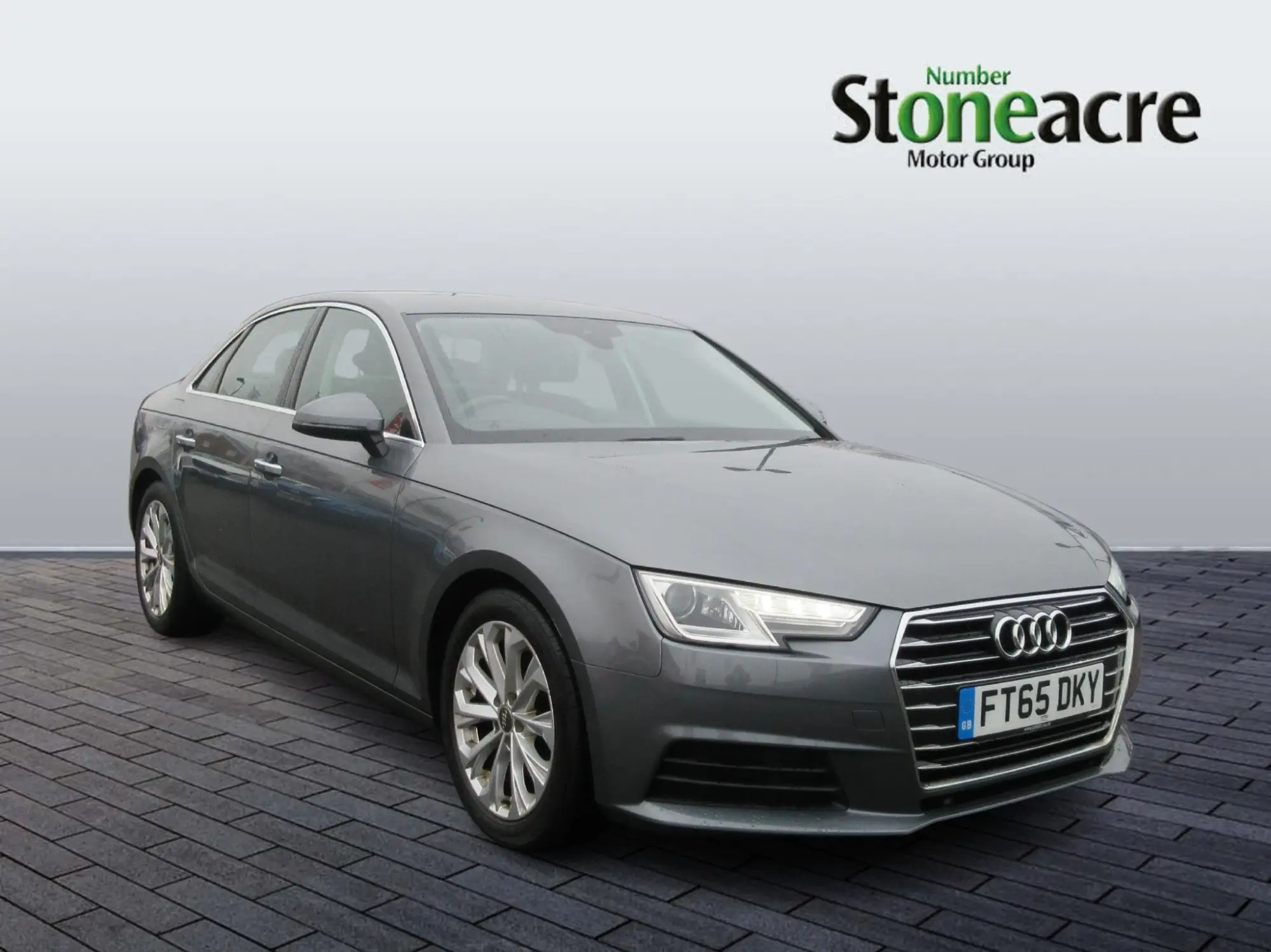 Audi A4 Saloon 2.0 TDI ultra SE S Tronic Euro 6 (s/s) 4dr FT65DKY Image 1