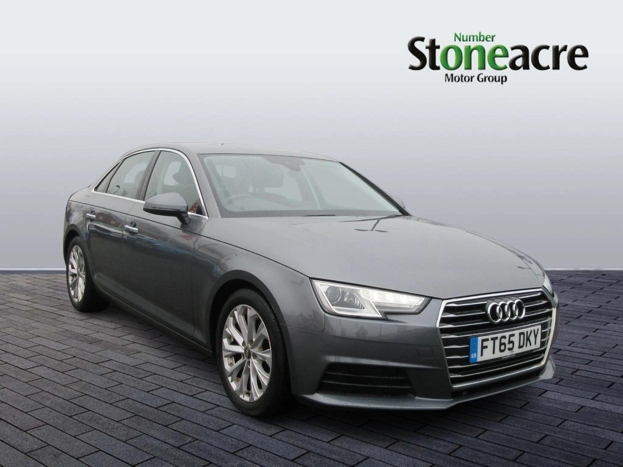 Audi A4 Saloon 2.0 TDI ultra SE S Tronic Euro 6 (s/s) 4dr FT65DKY Image 1