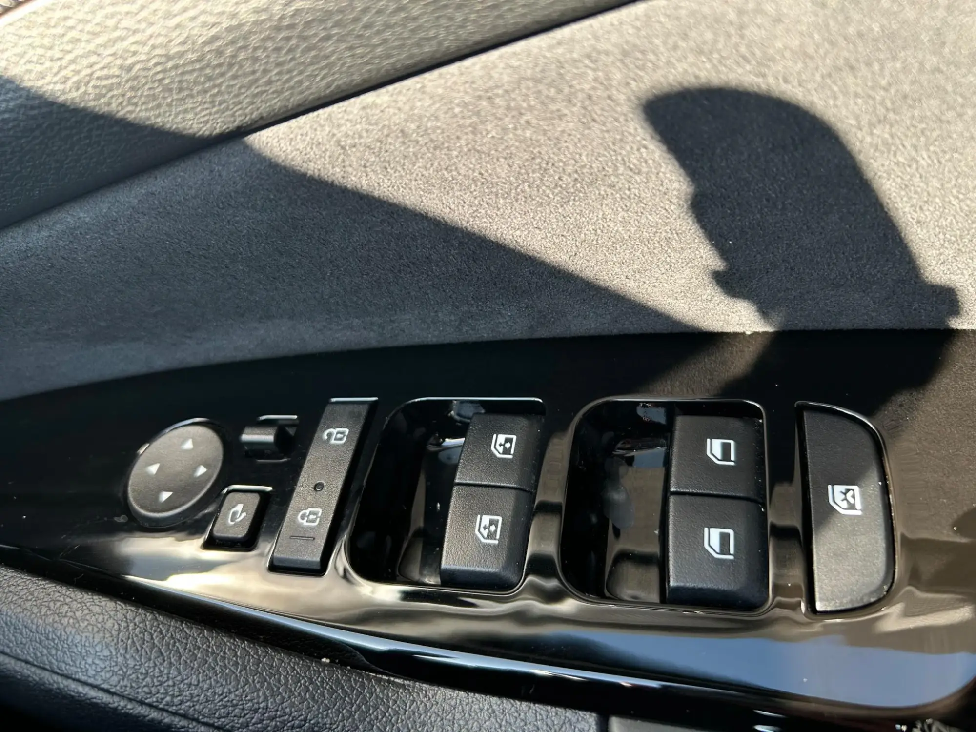 Kia Sportage Plug-In Hybrid Image 15 Kia Sportage Plug-In Hybrid Image 15