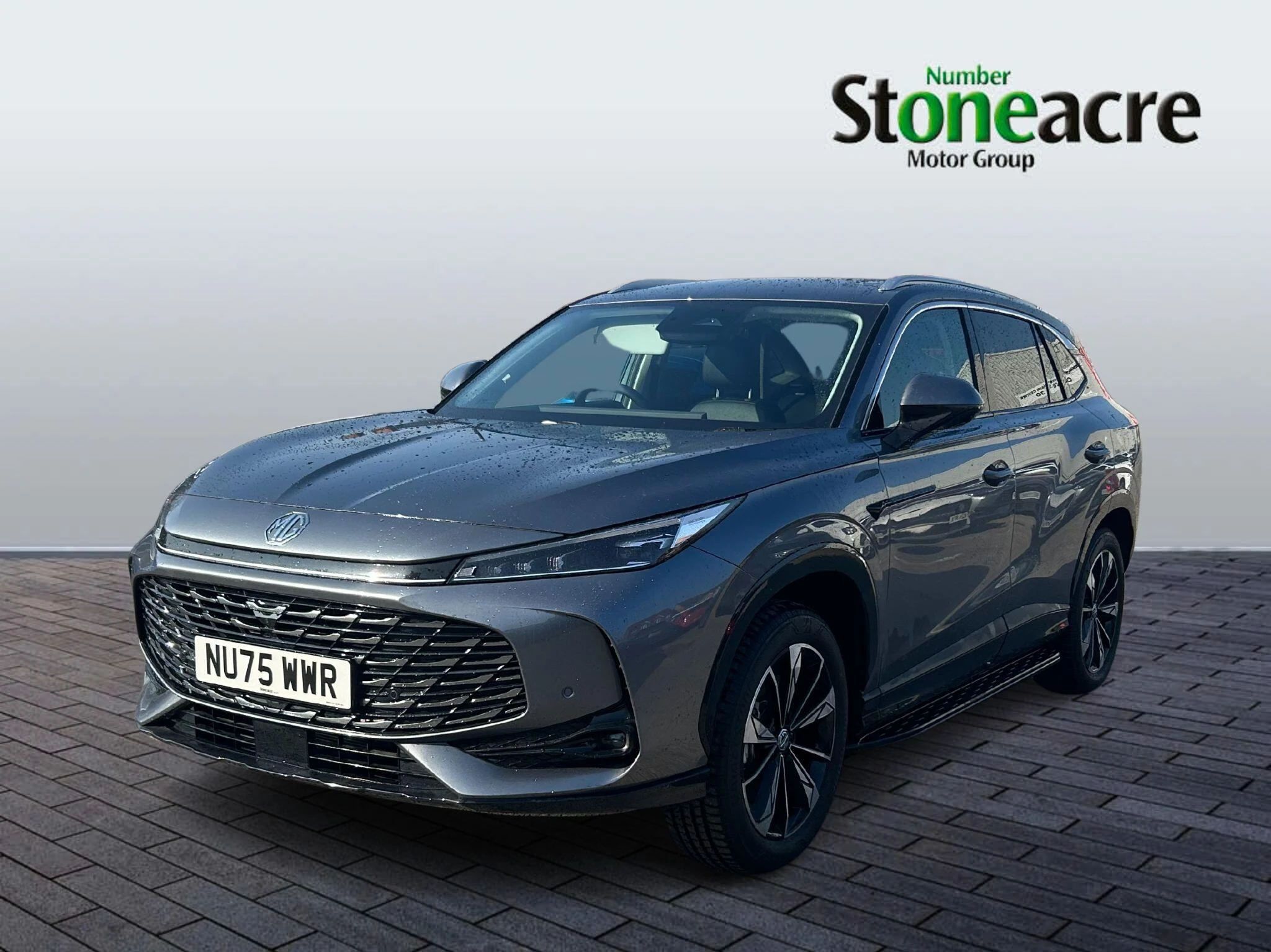 MG HS Plug-In Hybrid 1.5 T-GDI 24.7 kWh Trophy Auto Euro 6 (s/s) 5dr NU75WWR Image 2