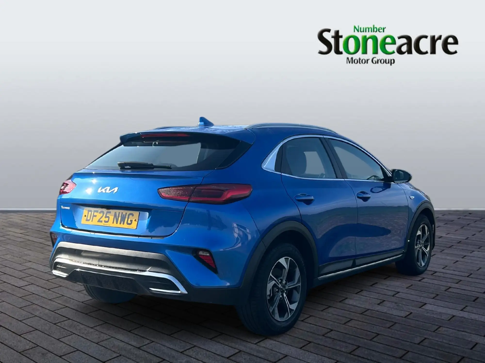 Kia XCeed 1.5 T-GDi 2 Euro 6 (s/s) 5dr DF25NWG Image 3