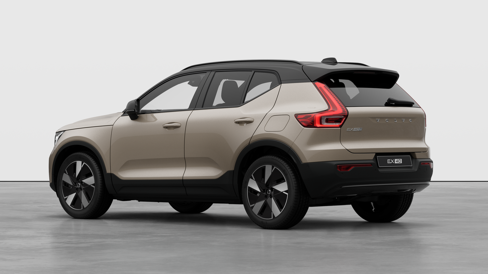 Volvo EX40 185kW Extended Range Plus 82kWh 5dr Auto Image 3