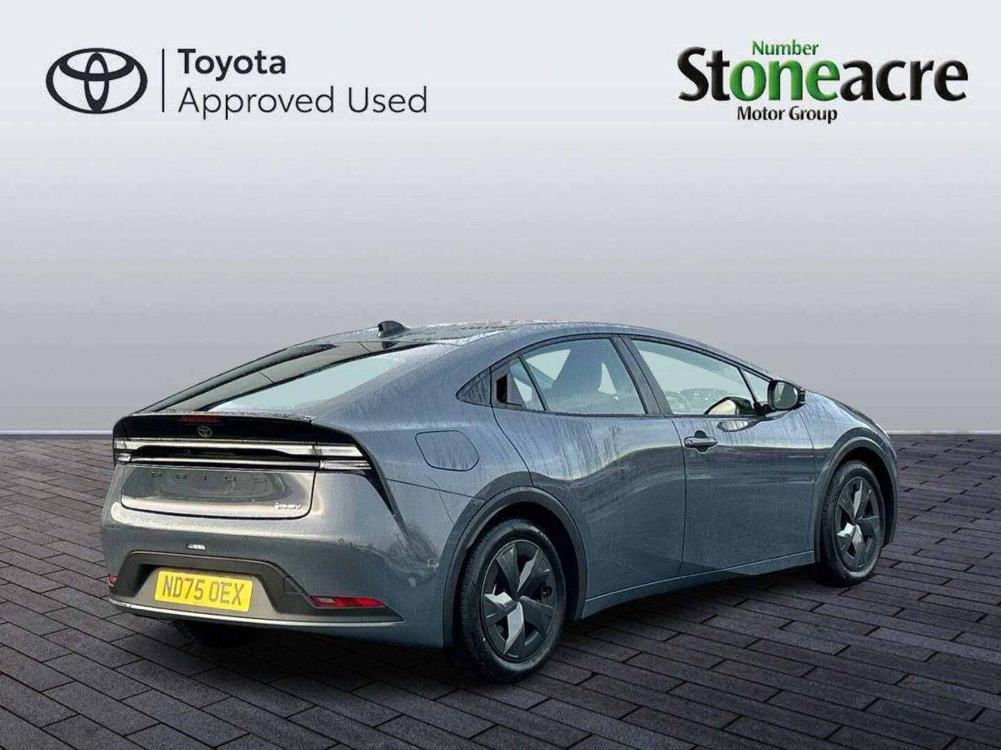 Toyota Prius Plug-in Hybrid Image 3