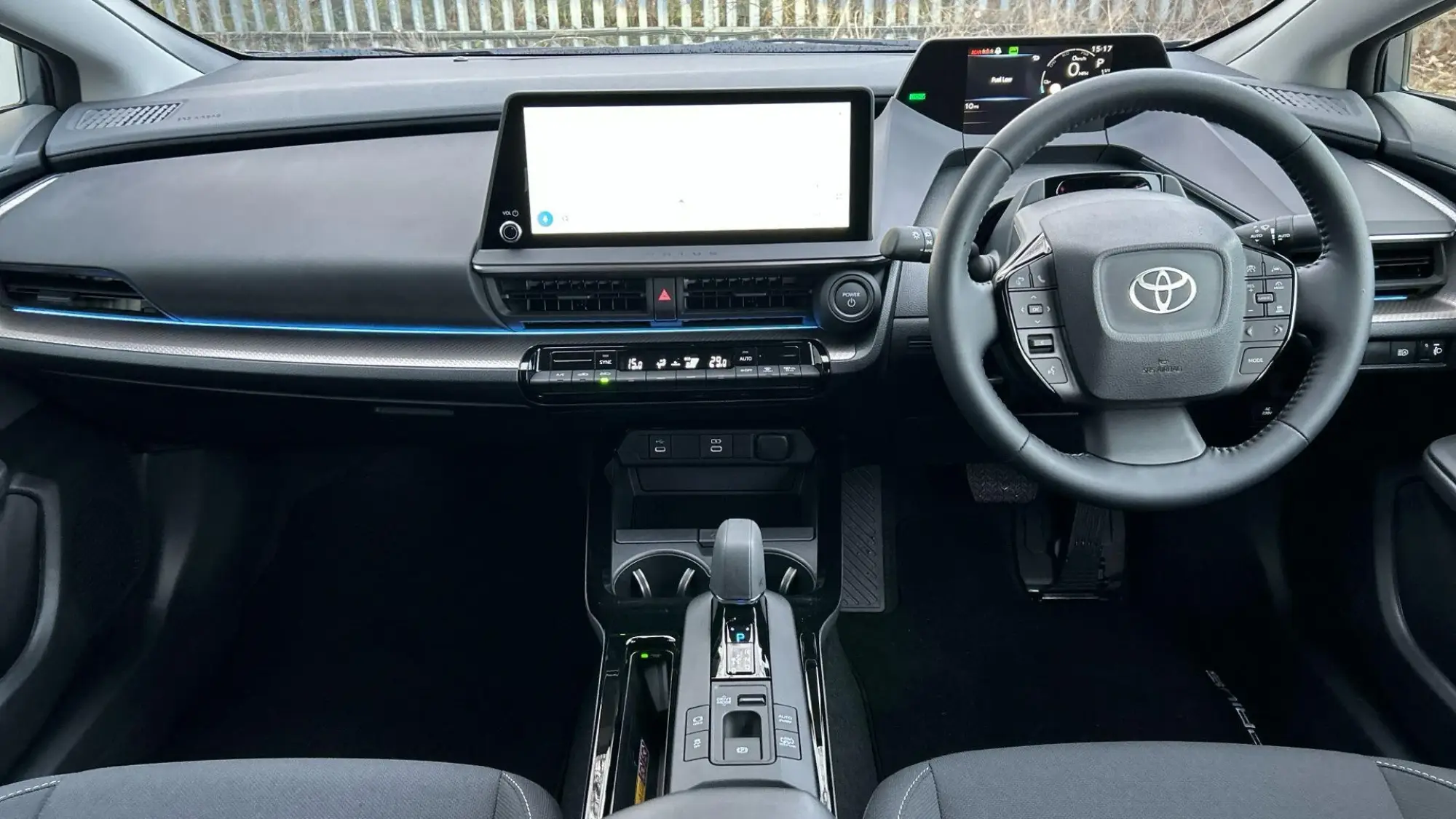 Toyota Prius Plug-in Hybrid Image 9 Toyota Prius Plug-in Hybrid Image 9