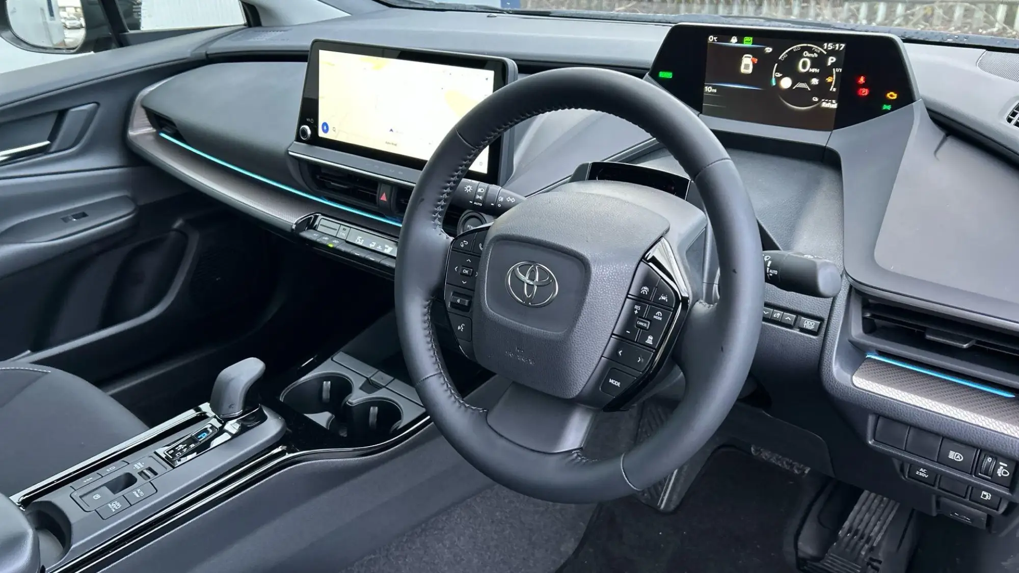 Toyota Prius Plug-in Hybrid Image 10 Toyota Prius Plug-in Hybrid Image 10