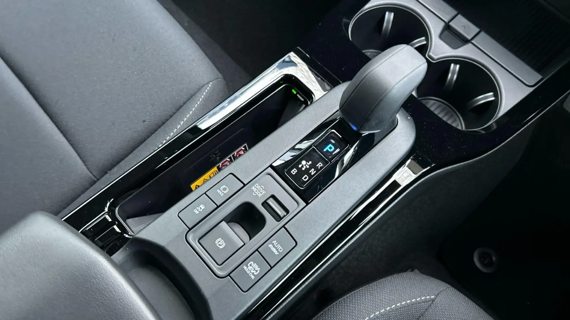 Toyota Prius Plug-in Hybrid Image 31 Toyota Prius Plug-in Hybrid Image 31